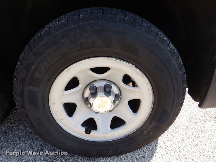 image for item MC9839 2015 Chevrolet Silverado 1500  Double Cab pickup truck