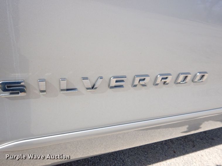 image for item MC9839 2015 Chevrolet Silverado 1500  Double Cab pickup truck