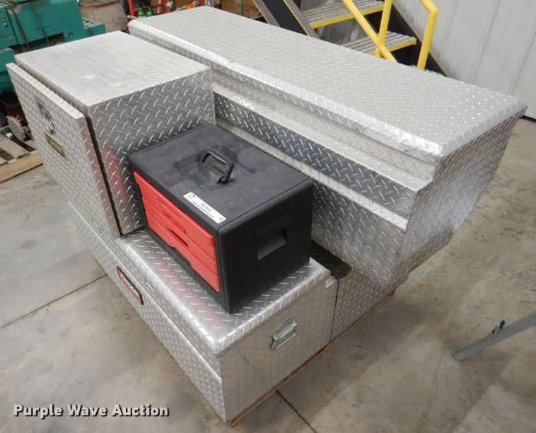 image for item MC9842 Toolboxes