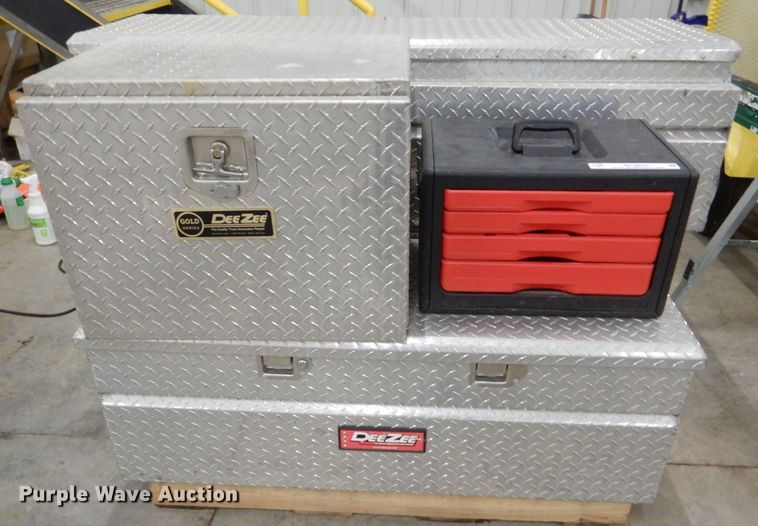 image for item MC9842 Toolboxes