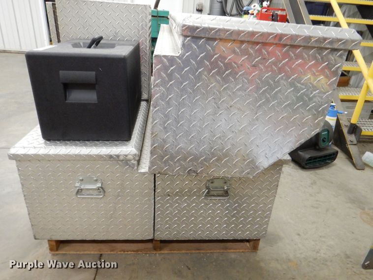 image for item MC9842 Toolboxes