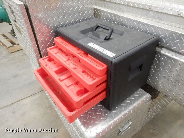 image for item MC9842 Toolboxes