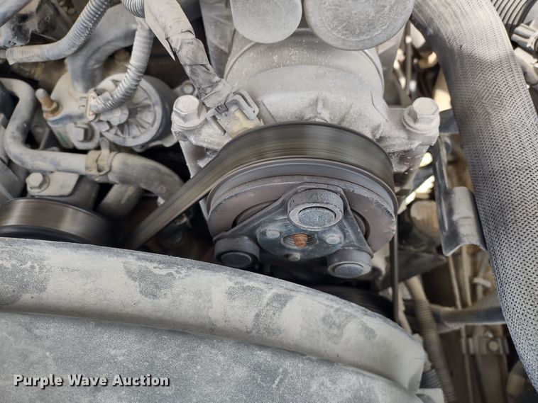 image for item MD9433 2001 Chevrolet Silverado 1500  pickup truck