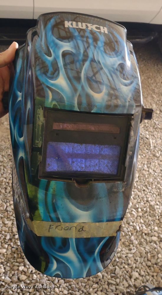 image for item MD9434 Approximately 30 welding helmets