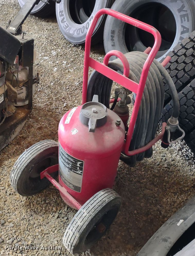 image for item MD9436 Ansul Red Line  fire extinguisher