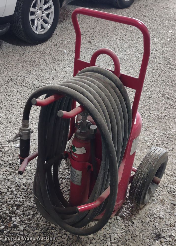 image for item MD9436 Ansul Red Line  fire extinguisher