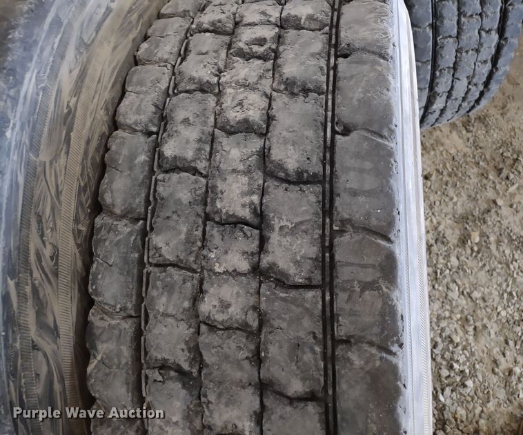 image for item MD9437 (6) tires