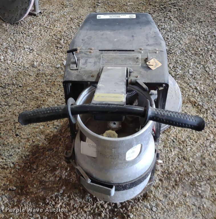 image for item MD9438 Pioneer Eclipse Super Buffer SB21BA  floor buffer