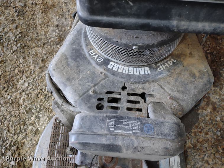 image for item MD9438 Pioneer Eclipse Super Buffer SB21BA  floor buffer