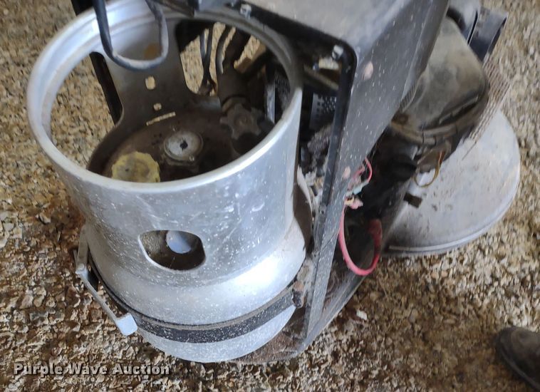 image for item MD9438 Pioneer Eclipse Super Buffer SB21BA  floor buffer