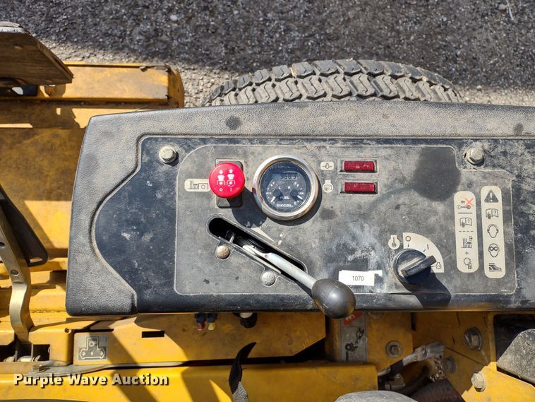 image for item MD9455 Hustler 937037  ZTR lawn mower