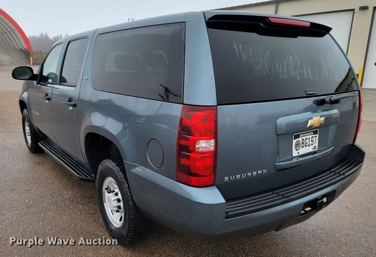 image for item ME9769 2008 Chevrolet Suburban  SUV