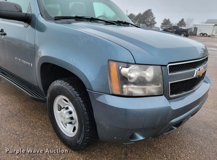 image for item ME9769 2008 Chevrolet Suburban  SUV