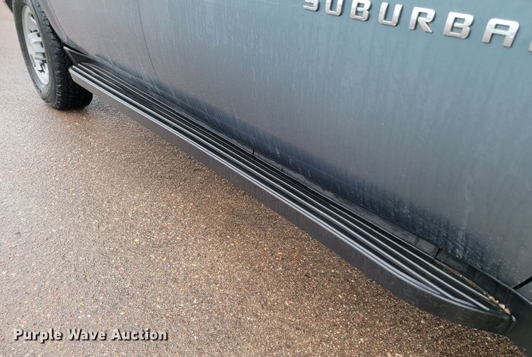 image for item ME9769 2008 Chevrolet Suburban  SUV