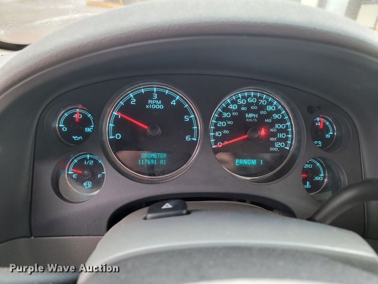 image for item ME9769 2008 Chevrolet Suburban  SUV