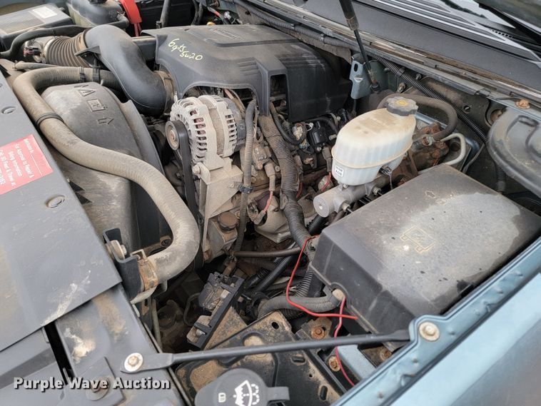 image for item ME9769 2008 Chevrolet Suburban  SUV