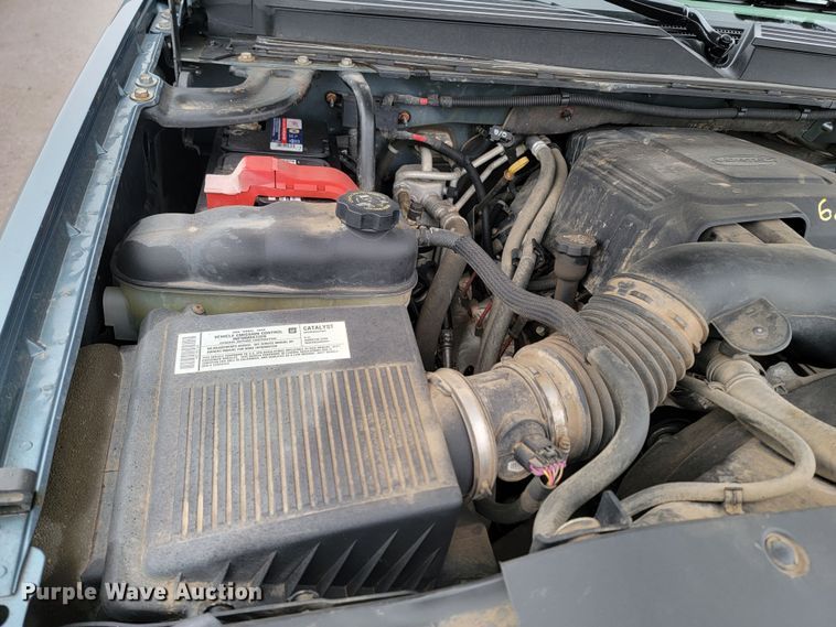 image for item ME9769 2008 Chevrolet Suburban  SUV