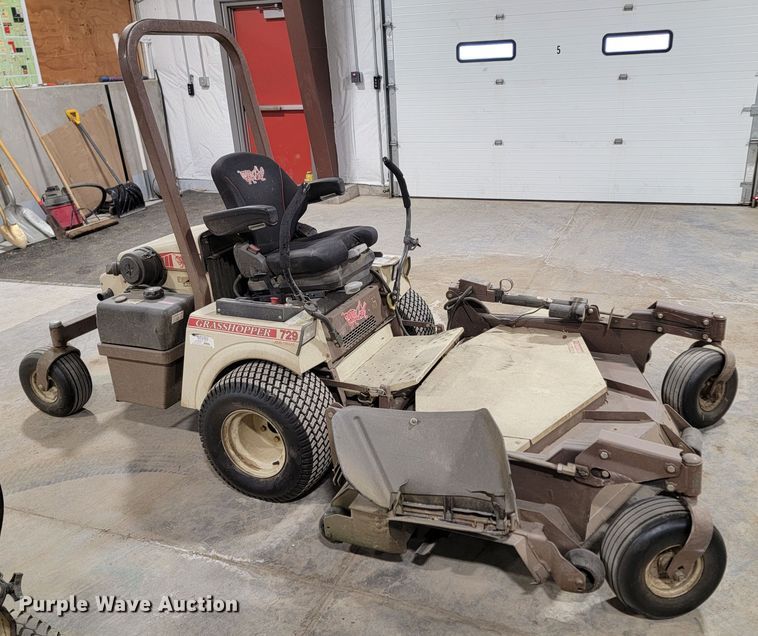 image for item ME9771 Grasshopper 729  ZTR lawn mower