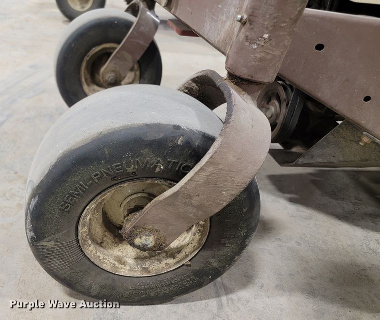 image for item ME9772 Grasshopper 729  ZTR lawn mower