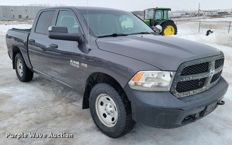 image for item ME9773 2016 Dodge Ram 1500  Crew Cab pickup truck