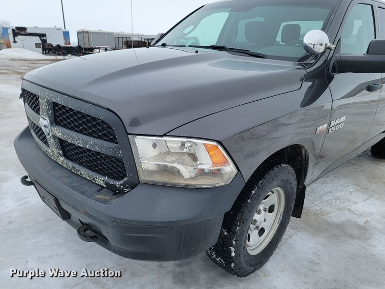 image for item ME9773 2016 Dodge Ram 1500  Crew Cab pickup truck