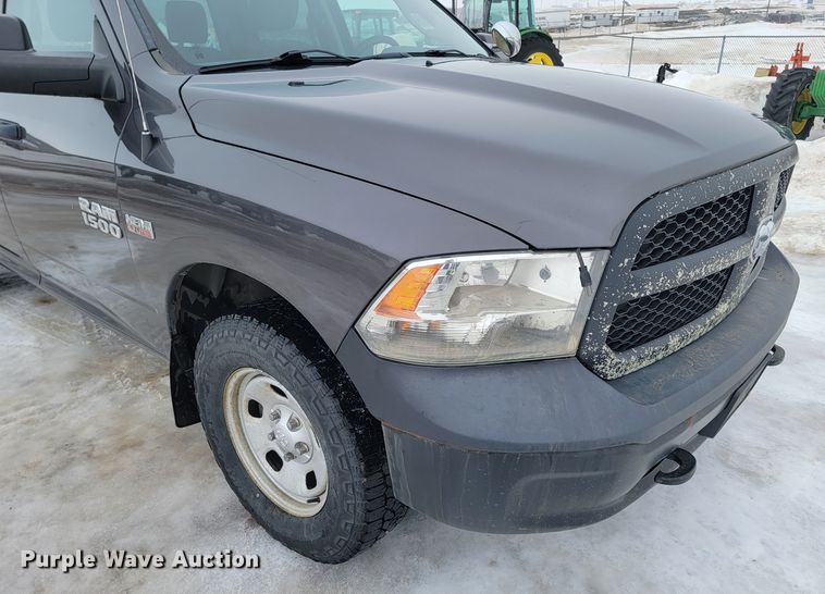 image for item ME9773 2016 Dodge Ram 1500  Crew Cab pickup truck