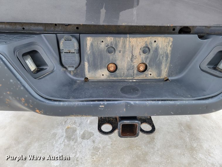 image for item ME9773 2016 Dodge Ram 1500  Crew Cab pickup truck