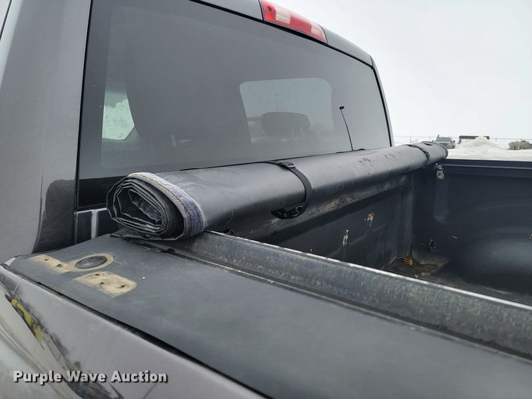 image for item ME9773 2016 Dodge Ram 1500  Crew Cab pickup truck