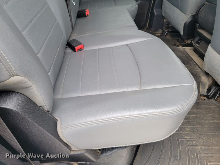 image for item ME9773 2016 Dodge Ram 1500  Crew Cab pickup truck