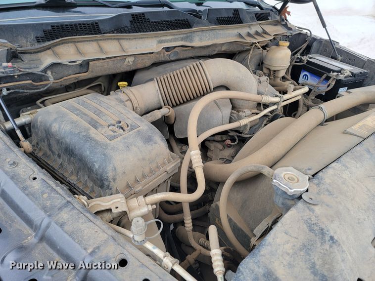 image for item ME9773 2016 Dodge Ram 1500  Crew Cab pickup truck