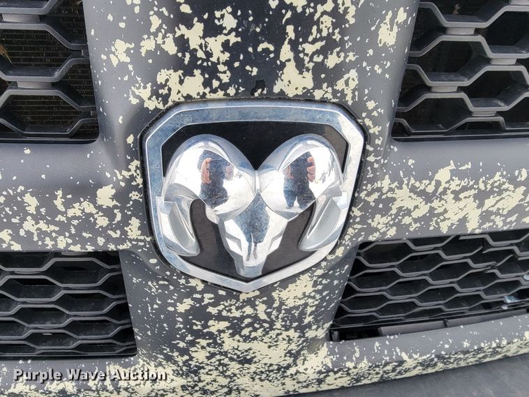 image for item ME9773 2016 Dodge Ram 1500  Crew Cab pickup truck