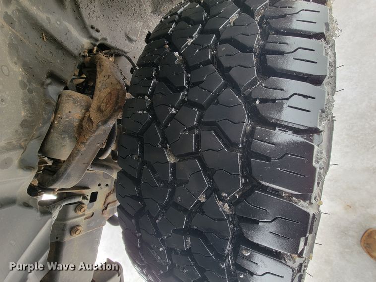 image for item ME9773 2016 Dodge Ram 1500  Crew Cab pickup truck