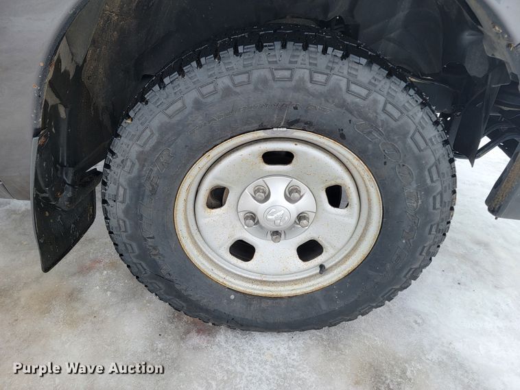 image for item ME9773 2016 Dodge Ram 1500  Crew Cab pickup truck