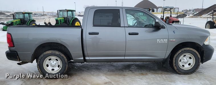 image for item ME9774 2013 Dodge Ram 1500  Crew Cab pickup truck