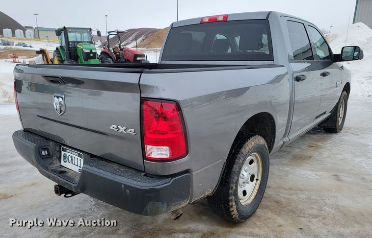 image for item ME9774 2013 Dodge Ram 1500  Crew Cab pickup truck