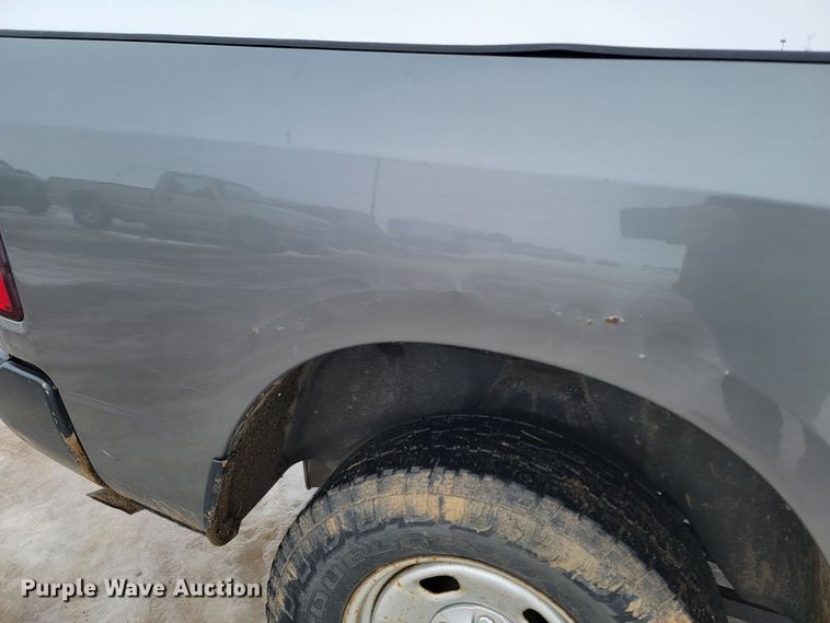 image for item ME9774 2013 Dodge Ram 1500  Crew Cab pickup truck