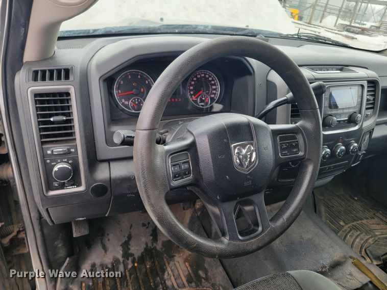 image for item ME9774 2013 Dodge Ram 1500  Crew Cab pickup truck