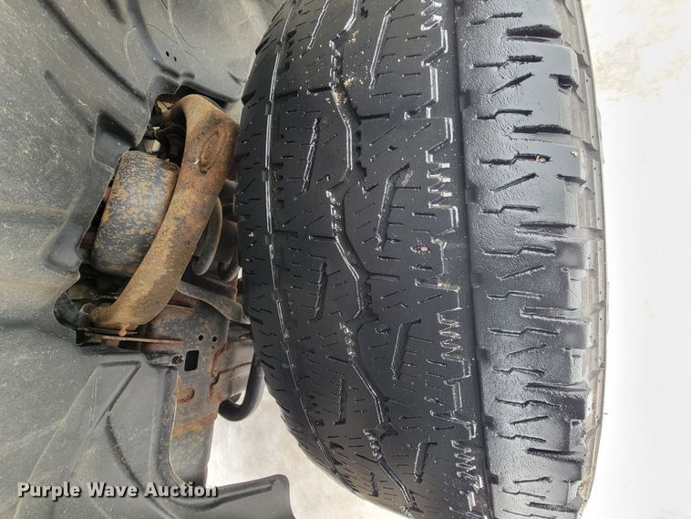 image for item ME9774 2013 Dodge Ram 1500  Crew Cab pickup truck