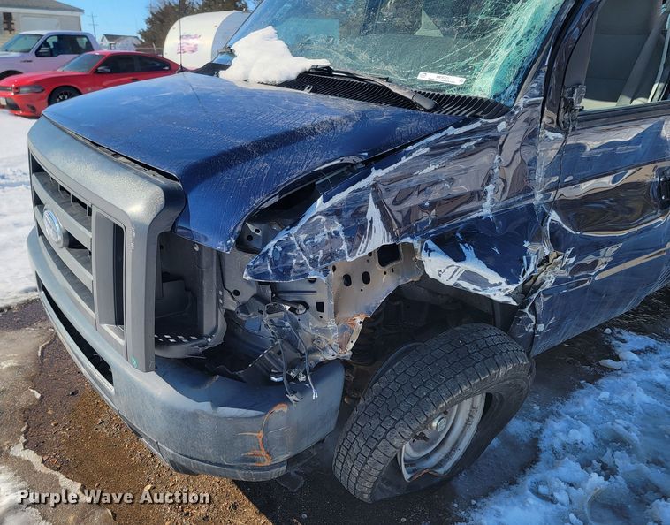 image for item ME9777 2012 Ford E350 Super Duty  van