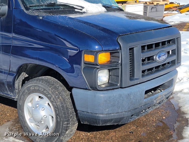 image for item ME9777 2012 Ford E350 Super Duty  van