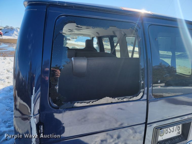 image for item ME9777 2012 Ford E350 Super Duty  van