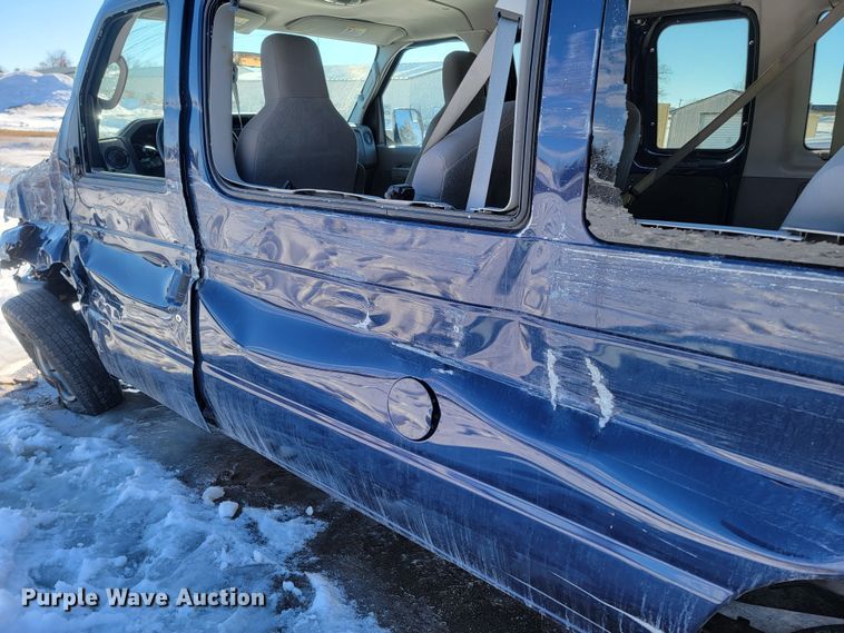 image for item ME9777 2012 Ford E350 Super Duty  van