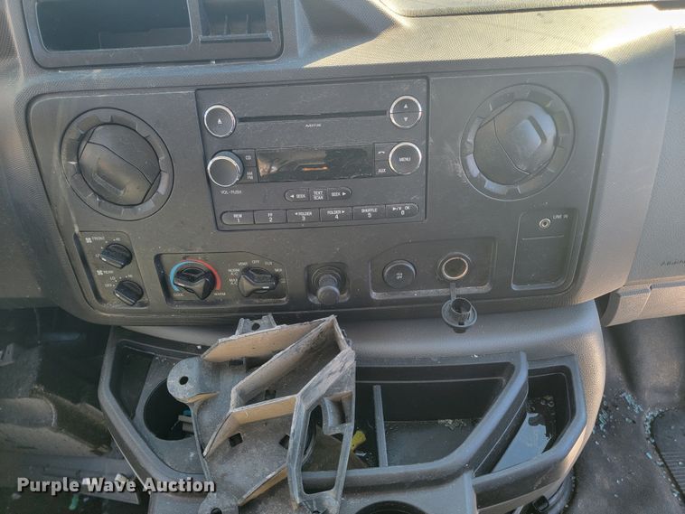 image for item ME9777 2012 Ford E350 Super Duty  van