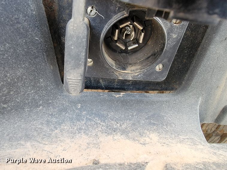 image for item ME9789 2011 Chevrolet Silverado 1500  Ext. Cab pickup truck