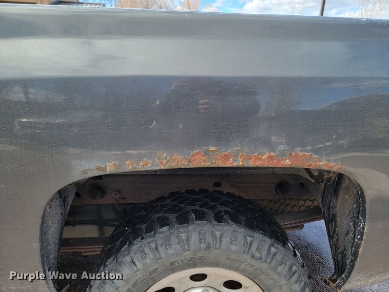 image for item ME9789 2011 Chevrolet Silverado 1500  Ext. Cab pickup truck