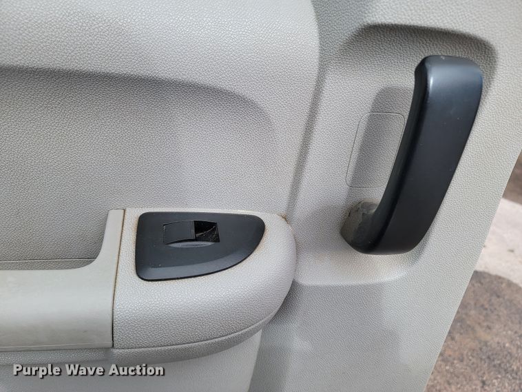 image for item ME9789 2011 Chevrolet Silverado 1500  Ext. Cab pickup truck