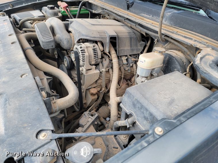 image for item ME9789 2011 Chevrolet Silverado 1500  Ext. Cab pickup truck