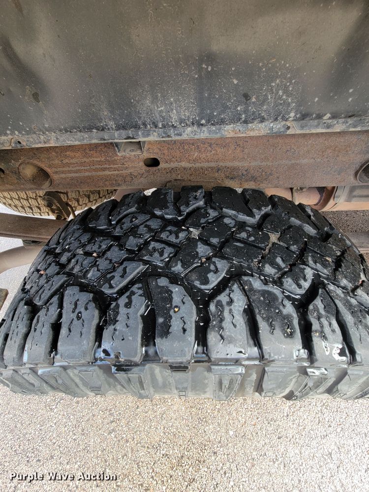 image for item ME9789 2011 Chevrolet Silverado 1500  Ext. Cab pickup truck