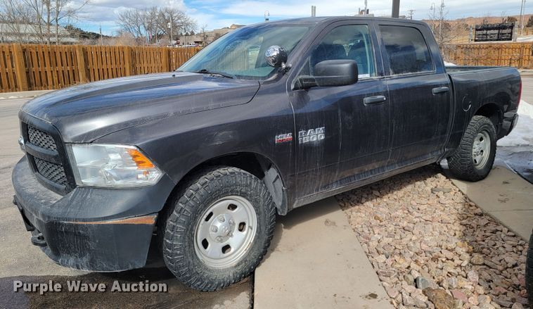 image for item ME9790 2016 Dodge Ram 1500  Crew Cab pickup truck