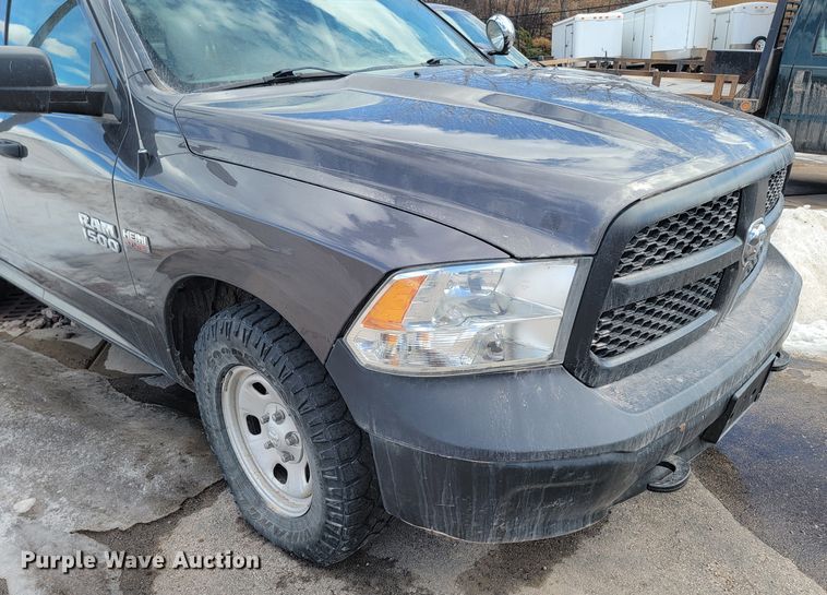 image for item ME9790 2016 Dodge Ram 1500  Crew Cab pickup truck